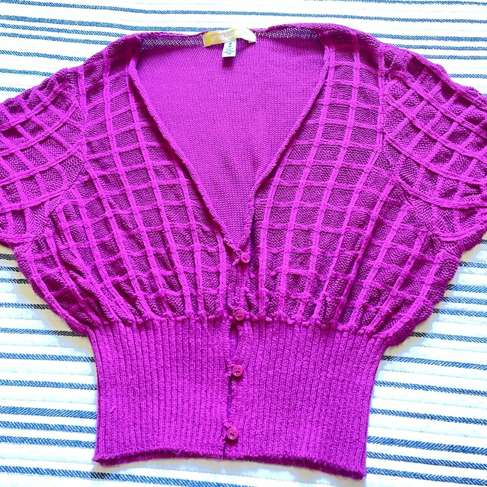 URBAN OUTFITTERS CROPPED TOP